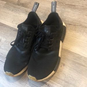 Men’s athletic shoes